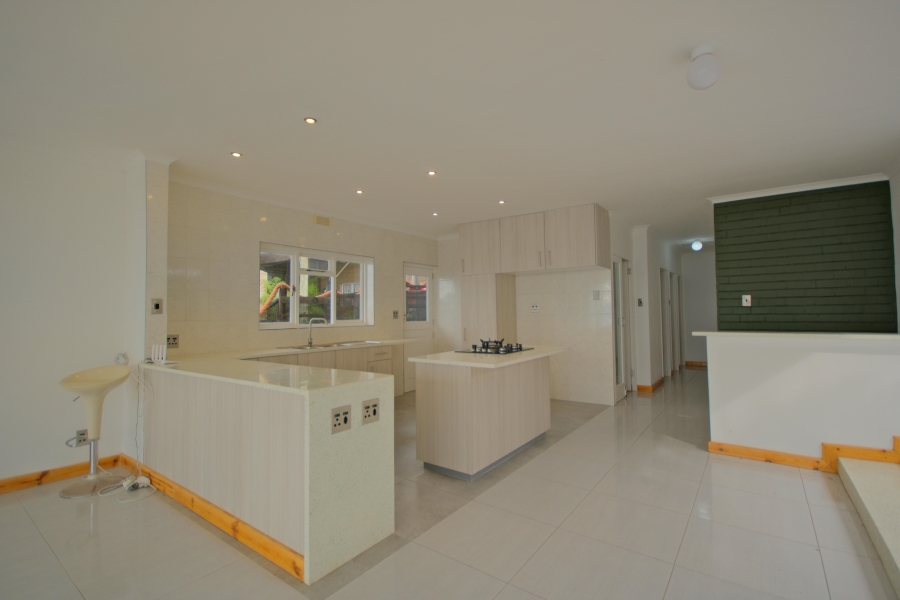 5 Bedroom Property for Sale in Murdock Valley Western Cape